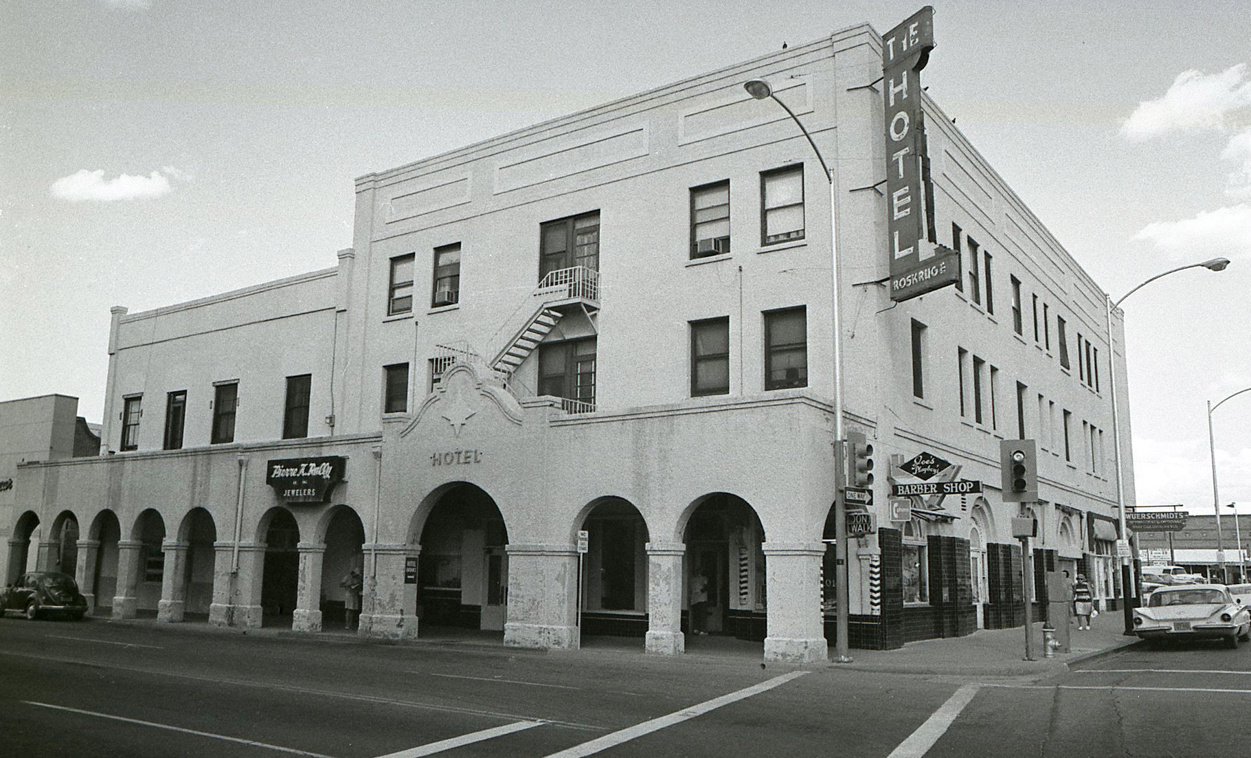 Roskruge Hotel in 1973, Tucson center point, 1877